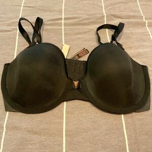 NWT Victoria’s Secret Bra Black 34D